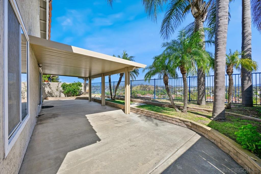 1781 Avenida Vista Labera - photo 17