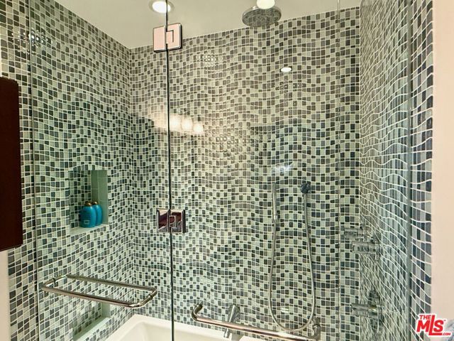 1966 Vestal Avenue, Los Angeles CA: https://media.crmls.org/mediaz/ab033952-e928-4f40-93f6-f259b9ffb994.jpg