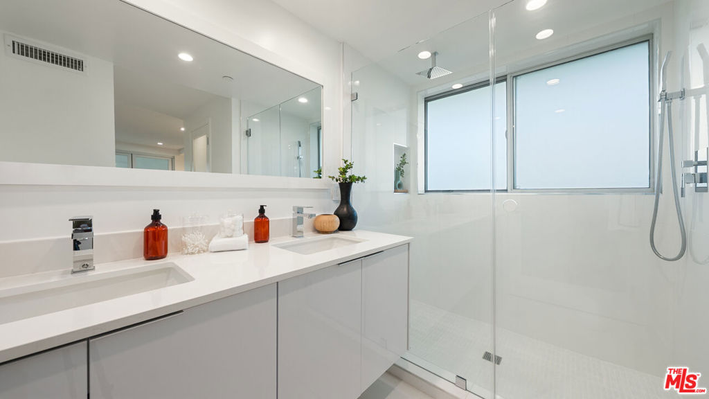 MLS #26663197 image #22