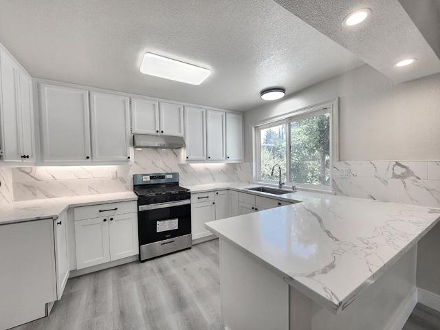 2160 Clipper Ship Drive, Fairfield CA: https://media.crmls.org/mediaz/ab0679ec-1ac6-48b3-beb9-9af86076a439.jpg