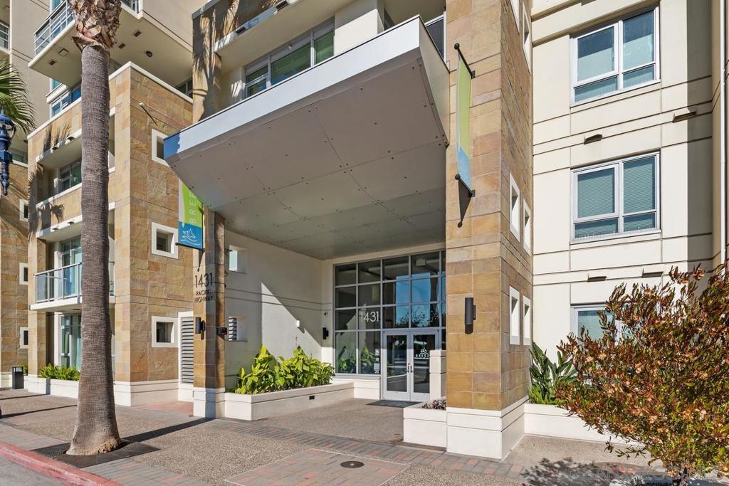 825 Beech St - photo 2