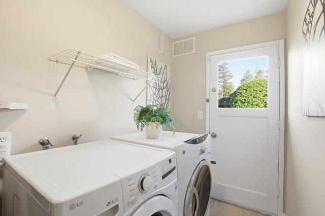 3274 Todd Way, San Jose CA: https://media.crmls.org/mediaz/ab07f493-e340-4c5b-be61-e361a6244bf2.jpg