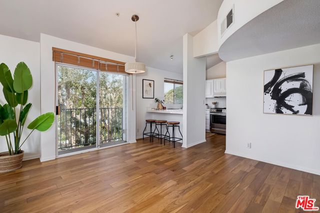 2222 5TH Street, 303 photo 8