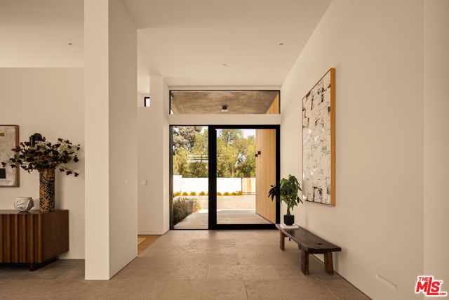 1225 Shippee Lane, Ojai CA: https://media.crmls.org/mediaz/ab09f489-e453-4670-9ea9-4b4c8ea69d83.jpg