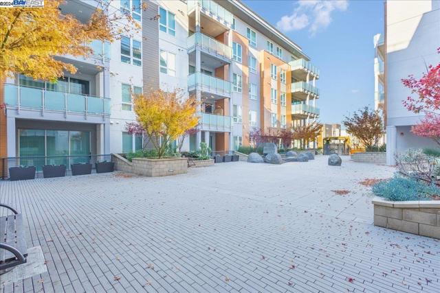 Image 33 of 37 For 45128 Warm Springs Blvd  251