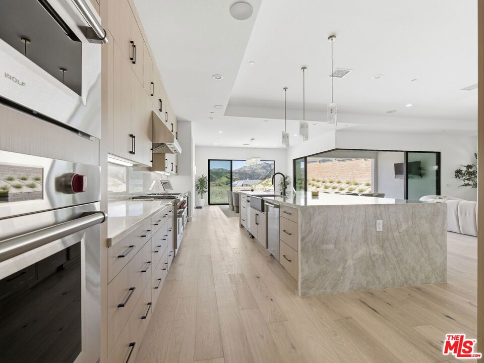 MLS #26867081 image #18