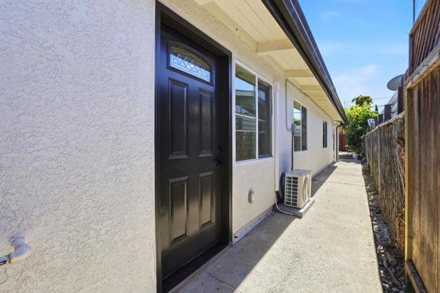 1800 Seaview Drive, San Jose CA: https://media.crmls.org/mediaz/ab0d1376-883e-4fd4-bba3-e565d30fcc28.jpg