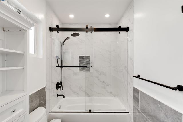 3454 Halifax Way, Concord CA: https://media.crmls.org/mediaz/ab0d23da-39f9-4102-854c-10cf35acdcd2.jpg