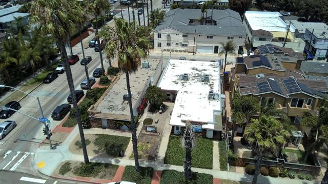 1300 Grand Avenue, San Diego CA: https://media.crmls.org/mediaz/ab0d7cca-bf93-42fb-8768-3bf7302bffae.jpg