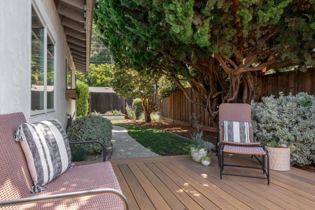 5090 Chiquita Way, Soquel CA: https://media.crmls.org/mediaz/ab0dbc55-4f12-4f05-97de-0314049ba933.jpg