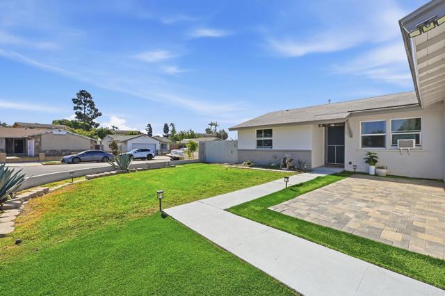 394 Coralwood Dr, San Diego, CA 92114 photo 5
