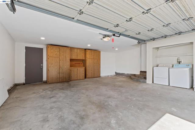 Image 20 of 25 For 6613 Demaret Drive