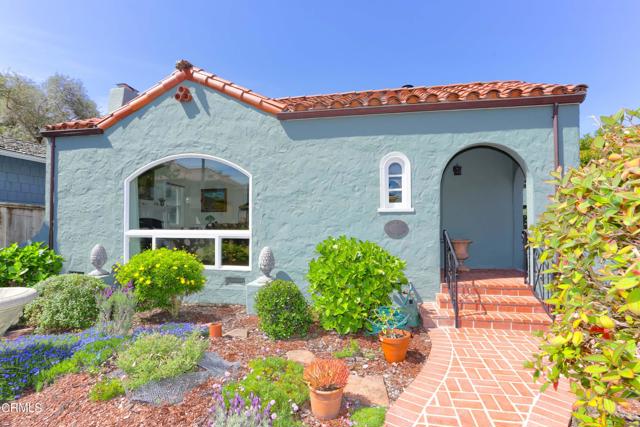 Detail Gallery Image 5 of 40 For 113 Fourth Ave, Santa Cruz,  CA 95062 - 4 Beds | 2/2 Baths