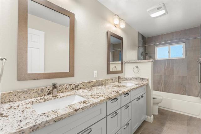 175 Rabbits Run Road, Santa Cruz CA: https://media.crmls.org/mediaz/ab106cb3-3d1b-49d8-8129-cc1dc3c40f40.jpg