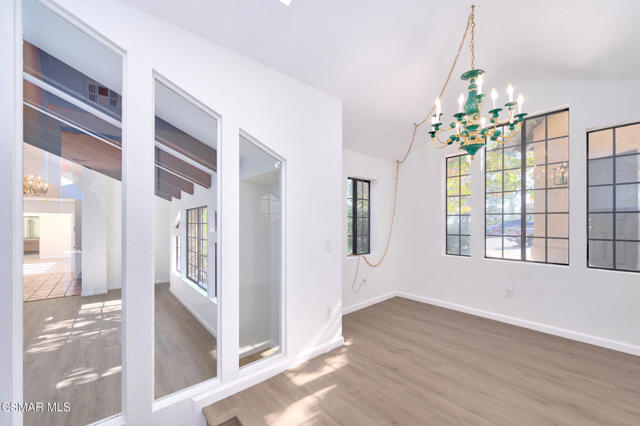 751 Wildwood Avenue, Thousand Oaks CA: https://media.crmls.org/mediaz/ab110cb5-2619-4385-af7c-5545991918ba.jpg