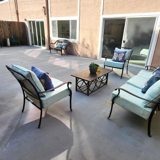 1500 Broadway, Burlingame CA: https://media.crmls.org/mediaz/ab1120e8-72d1-4a74-8a1f-38d51acfe781.jpg