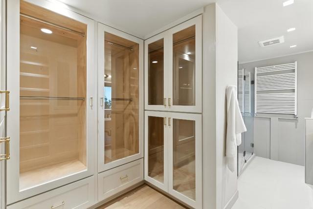 490 Shelford Avenue, San Carlos CA: https://media.crmls.org/mediaz/ab12abe9-ada8-4a26-8695-97de1689f6ac.jpg