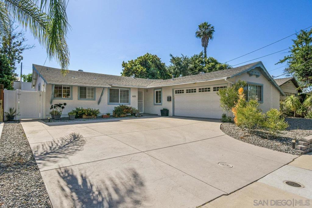 6212 Lake Ariana Ave