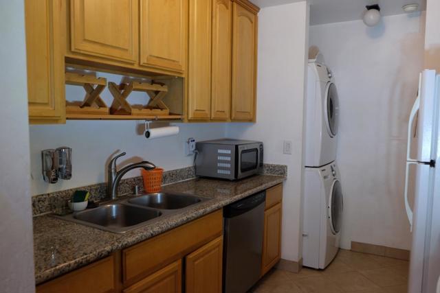 2701 Lone Bluff Way, San Jose CA: https://media.crmls.org/mediaz/ab137814-7273-48a2-bb32-c4e33892c397.jpg