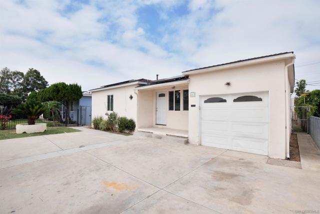 812 West St, San Diego CA: https://media.crmls.org/mediaz/ab139318-f78d-4a75-8bd6-bbb6804de3b1.jpg