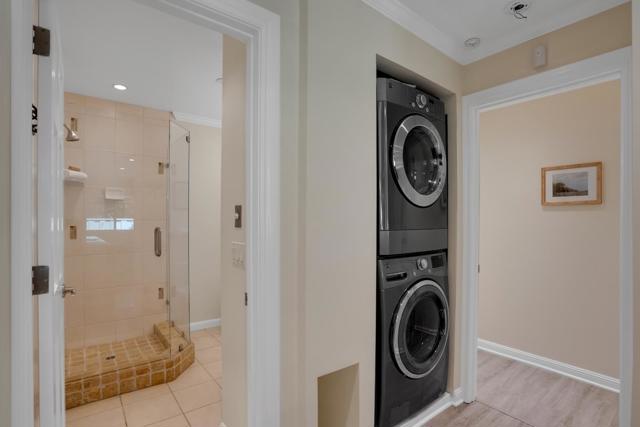 1070 Mercedes Avenue, Los Altos CA: https://media.crmls.org/mediaz/ab144eca-6b67-4763-8209-8ae15e16972f.jpg