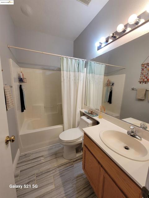 Image 11 of 32 For 1071 Stonecrest Drive