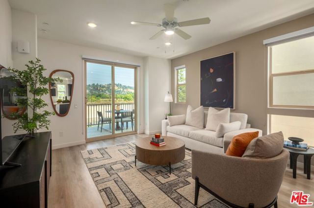 2718 N Rana Way, Los Angeles CA: https://media.crmls.org/mediaz/ab15ba0e-003f-4082-881a-eac8f1188718.jpg