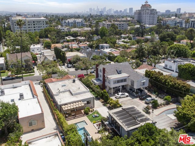 571 N Cahuenga Boulevard, Los Angeles CA: https://media.crmls.org/mediaz/ab15bf23-6d62-49bb-8403-17355a0135f0.jpg