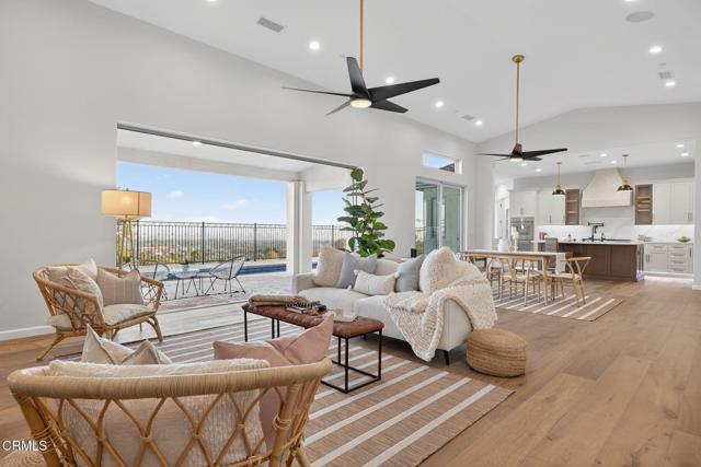 Detail Gallery Image 12 of 61 For 6174 Cobblestone Dr, Ventura,  CA 93003 - 4 Beds | 3/1 Baths