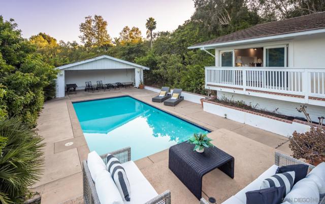 5333 Los Mirlitos, Rancho Santa Fe CA: https://media.crmls.org/mediaz/ab17064e-4dba-445a-ad66-742695e95bf7.jpg