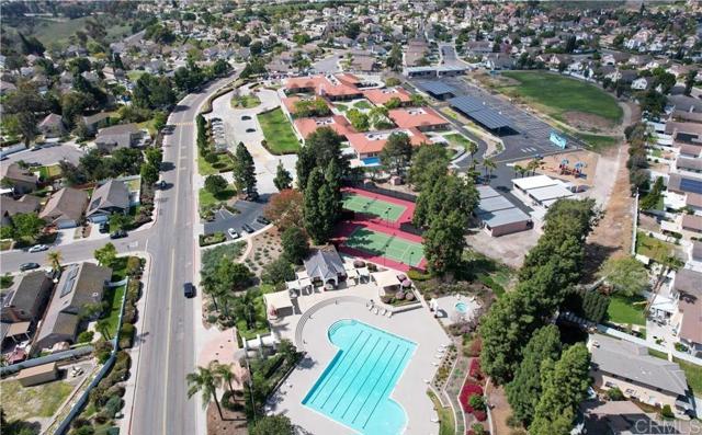 742 Eastshore, Chula Vista CA: https://media.crmls.org/mediaz/ab17607d-5e97-4ec3-ab14-1cfb39b3a775.jpg