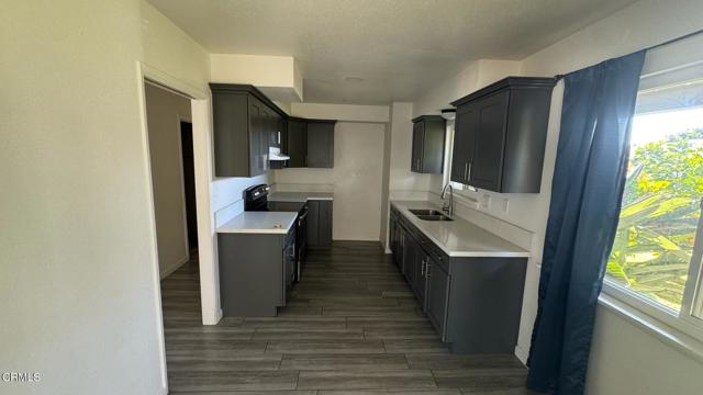 Detail Gallery Image 7 of 17 For 1325 Devonshire Dr, Oxnard,  CA 93030 - 2 Beds | 1 Baths