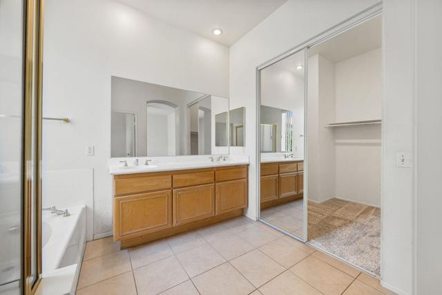 79110 Victoria Drive, La Quinta CA: https://media.crmls.org/mediaz/ab1a02da-63c7-4704-ab8a-e6a668577bc3.jpg