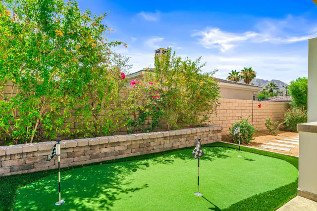 76158 Via Montelena, Indian Wells CA: https://media.crmls.org/mediaz/ab1b048b-6efe-4d93-865c-79c6e66cc201.jpg