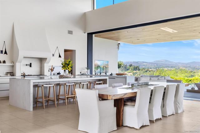 Image 18 of 52 For 5516 La Crescenta