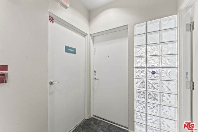 1932 Selby Avenue, Los Angeles CA: https://media.crmls.org/mediaz/ab1b6e69-10a0-4c32-a892-ca43dd827130.jpg