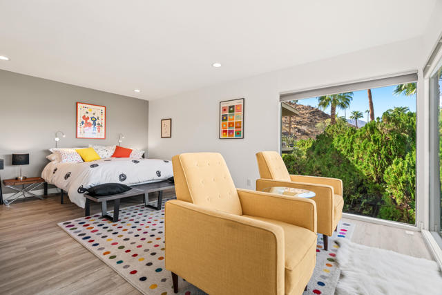 2002 Southridge Drive, Palm Springs, CA 92264