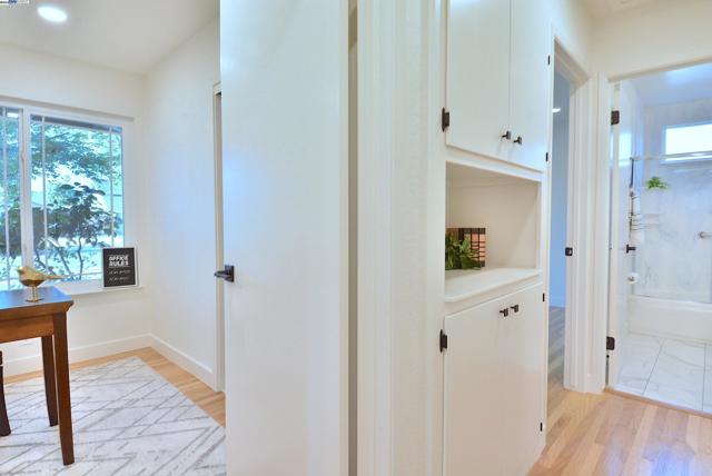 651 Brookfield Dr, Livermore CA: https://media.crmls.org/mediaz/ab1d67a6-ff50-4e71-a1df-6c2ef05f6a2a.jpg