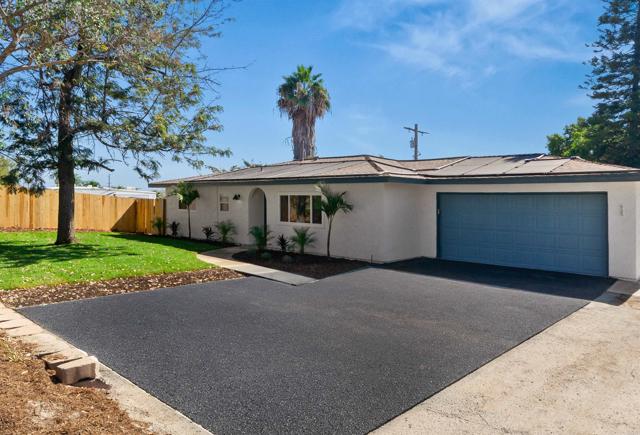 925 Maryland Dr, Vista, CA 92083