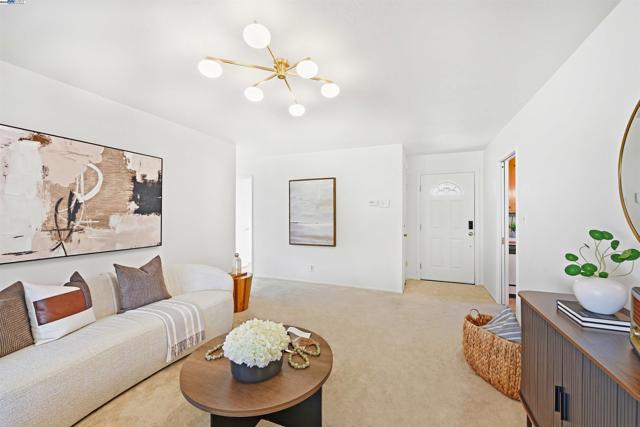 Image 3 of 41 For 5169 Lawler Ave