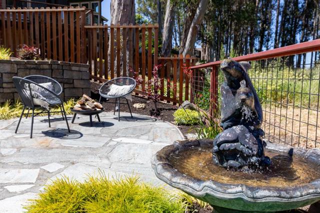 143 Moran Way, Santa Cruz CA: https://media.crmls.org/mediaz/ab1dbc17-9bca-4747-84d5-c4912eebd7e8.jpg