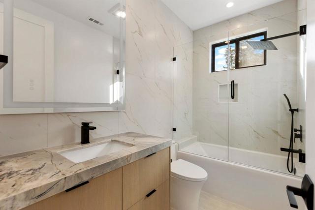 18071 Saratoga Los Gatos Road, Monte Sereno CA: https://media.crmls.org/mediaz/ab1de15b-436e-4700-9d2f-317f2f27e44a.jpg