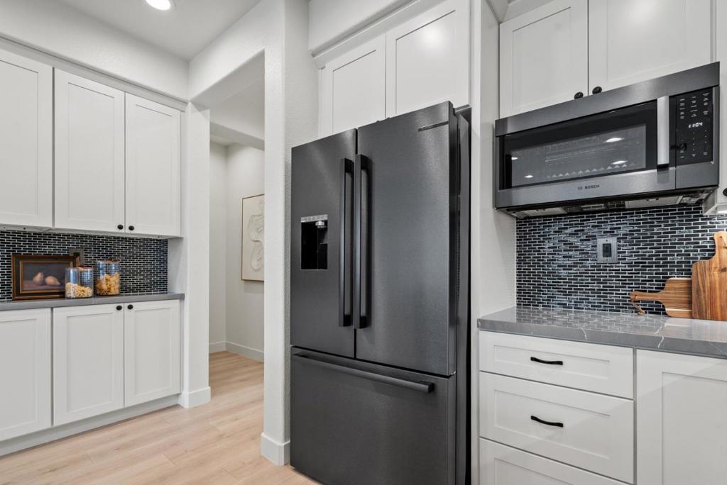 MLS #ML82028060 image #16