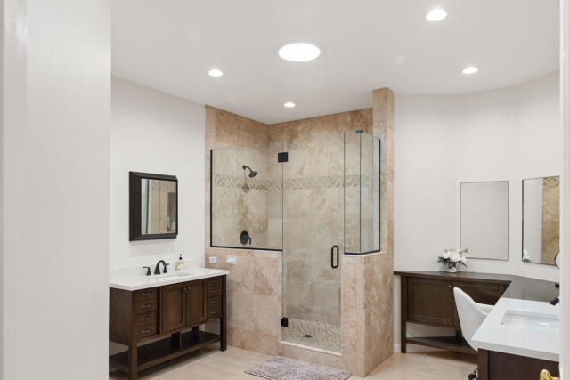 79100 Montego Bay Drive, Bermuda Dunes CA: https://media.crmls.org/mediaz/ab21e99d-53f5-430d-9dbc-582fdd1c50f2.jpg