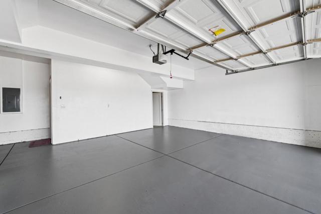 58 Pointe View Place, South San Francisco CA: https://media.crmls.org/mediaz/ab22b998-6d37-493c-9045-c7351adb1c65.jpg