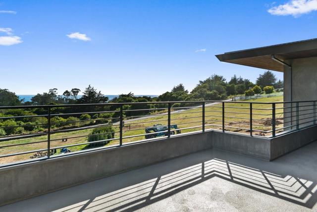 600 Sea View Terrace, La Selva Beach CA: https://media.crmls.org/mediaz/ab248b02-99d0-4bbd-b353-c193644d020f.jpg