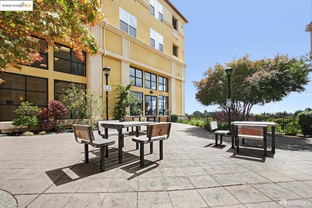 2210 Gellert Blvd, South San Francisco CA: https://media.crmls.org/mediaz/ab25bd93-8fdd-408f-b1ba-db3f523e7ea7.jpg