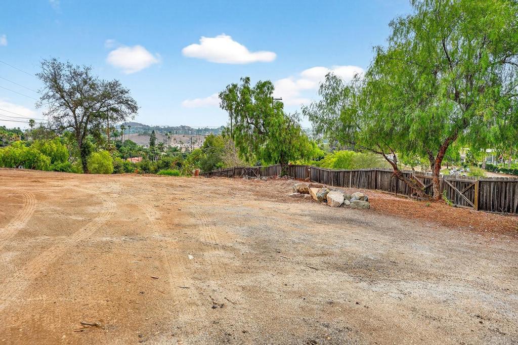 2147 Sunset Drive - photo 4