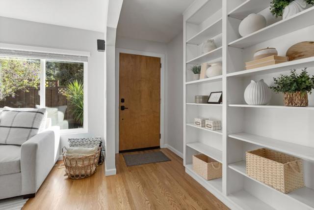 485 San Bruno Avenue, Brisbane CA: https://media.crmls.org/mediaz/ab26cceb-5115-4eab-8f8f-08acc9be01ea.jpg