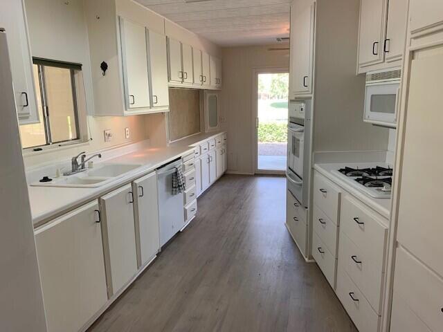 67 Paseo Laredo North, Cathedral City CA: https://media.crmls.org/mediaz/ab277879-77b1-4160-91d3-44fd8c614966.jpg